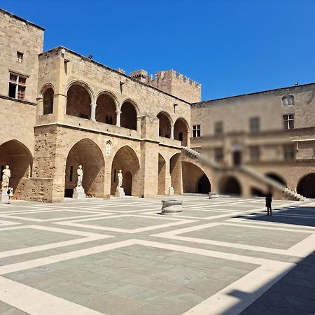 The Retreat In The Heart Of Old Town Rhodes Villa Rhodes City Buitenkant foto